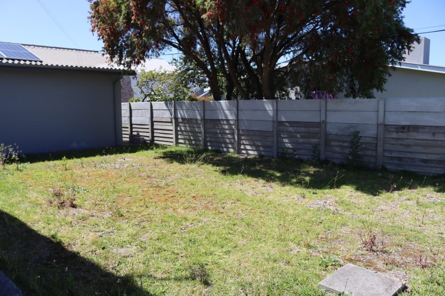 4 Bedroom Property for Sale in Klein Berlyn Western Cape